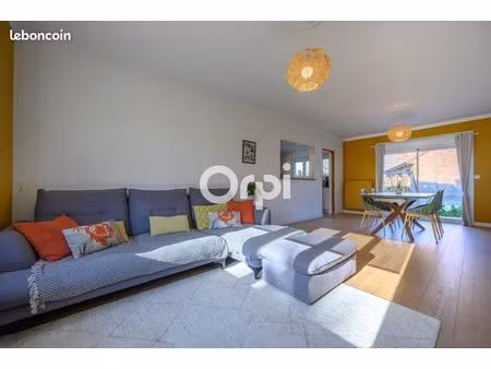 maison 5 pièces 110 m²