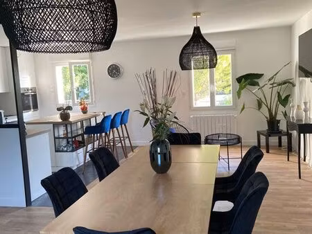 maison 6 pièces 150 m2 avec piscine