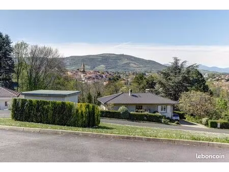 maison 7 pièces 130 m²