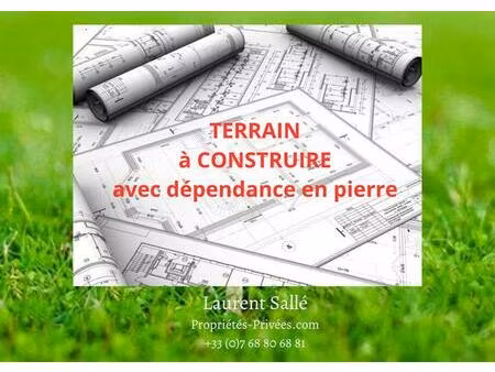 larré (56230): terrain de 780 m² avec bâtisse en pierres à rénover