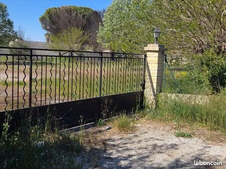 loue terrain 2500 m2