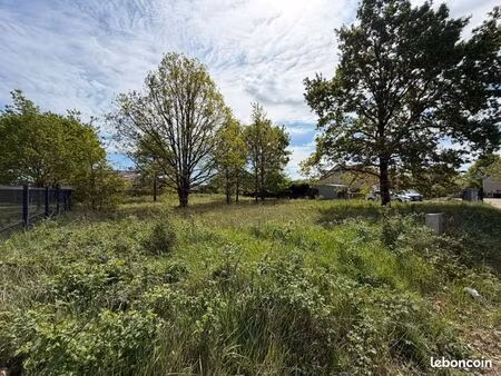 terrain 944 m² viglain