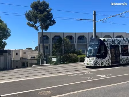 t2 33 m² – résidence avec piscine – proche facs & tram l5