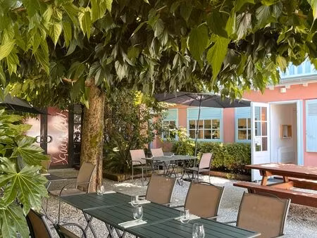 restaurant bistronomique avec jardin féérique