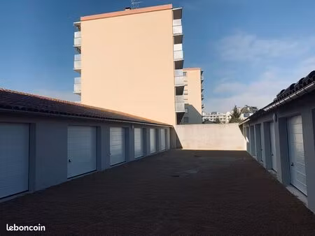 location box garage centre de cahors