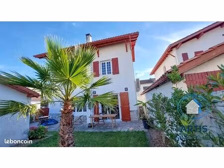 maison 6 pièces 150 m²