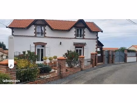 charme de l'ancien près de vallet dans le vignoble à tillières