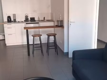 studio 300 mètres citadelle