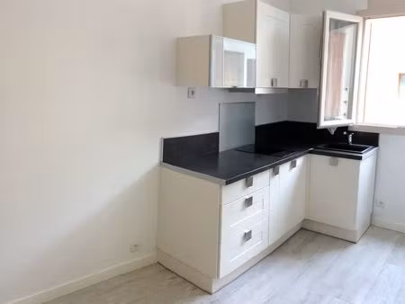 appart t1 chauffage compris box disponible