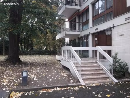 studette 15 m² – parc maisons-laffitte – tout compris