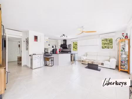 beau 3 pièces - double garage - saint-raphaël centre de boulouris - mer à 350m