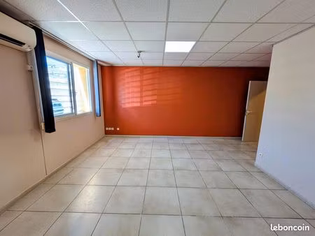 bureau / cabinet médical 38 m² – centre de santé pluridisciplinaire – lunel