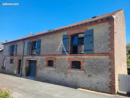 maison 3 pièces 142 m²