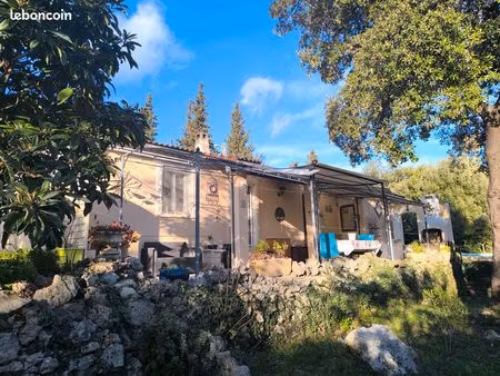 a vendre maison gareoult particulier