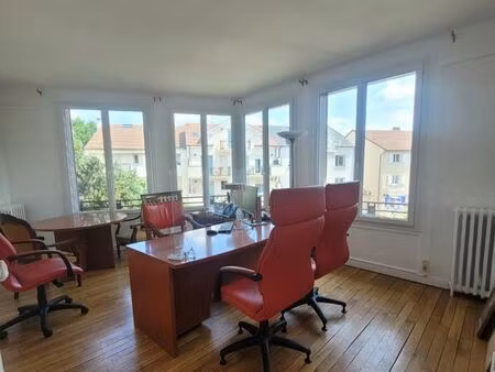 location bureau sainte genevieve des bois