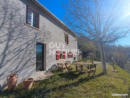 maison 5 pièces 139 m²
