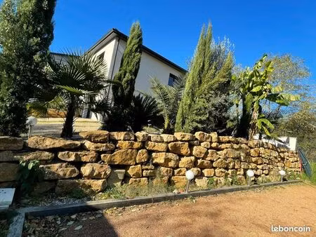 maison familiale avec piscine