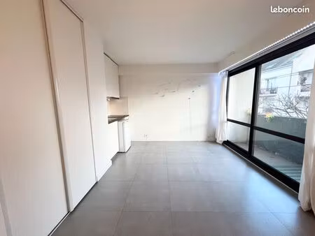 studio 1 pièce 24 m²