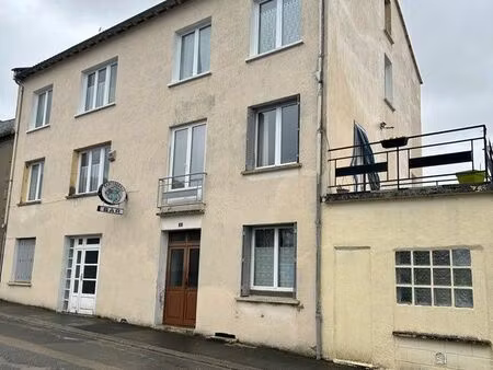 maison ancien. bar  restaurant