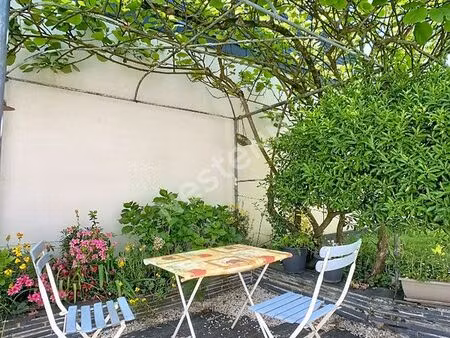 maison 7 pièces 145 m²