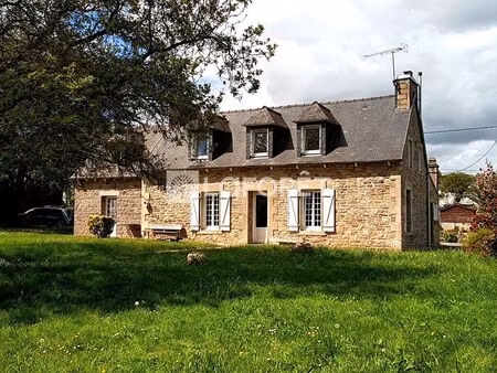 longère 6 pièces 120 m²