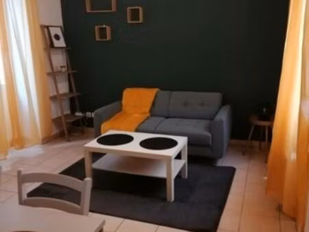 joli t2 duplex meublé et rénové de 49m2