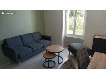 2 pièces meublés libre 1er mai