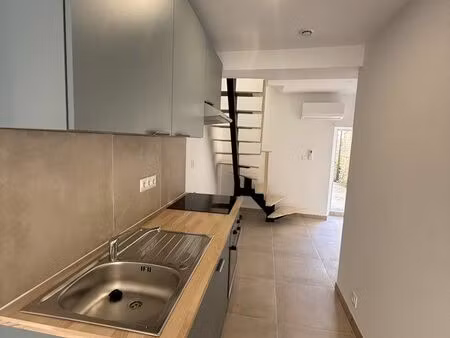 maison t2 avec cour privative 50 m2 - climatisation