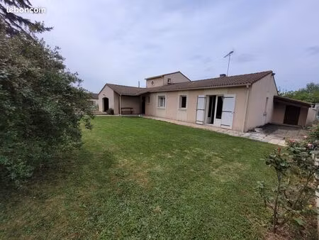 maison en charente maritime à saintes 17100