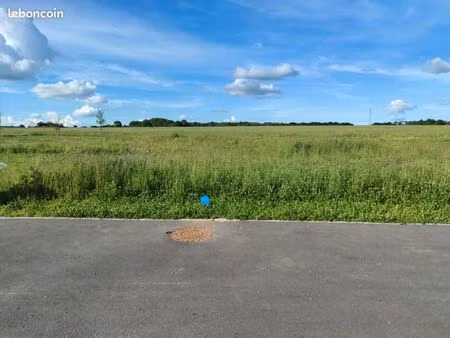 terrain 441 m² gommecourt