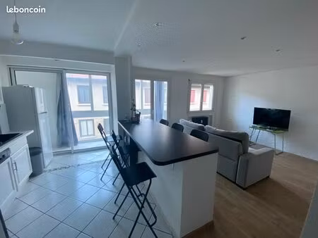 appartement 4 pièces avec parking et garage