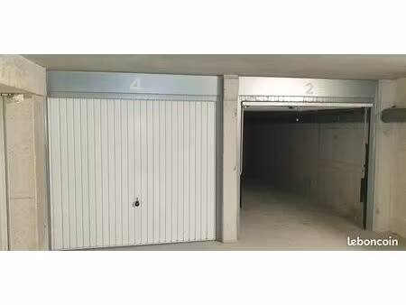 particulier vend grand garage de 17 50 m2 a albi