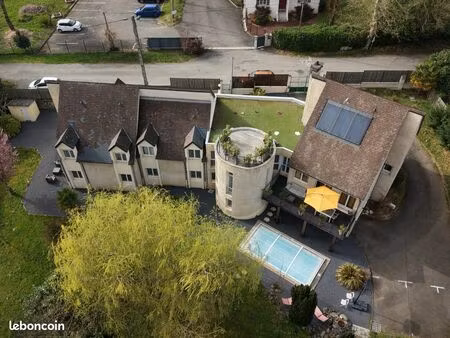 particulier vend grande maison