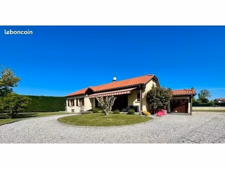 maison de plain-pied 4 chambres à pujo