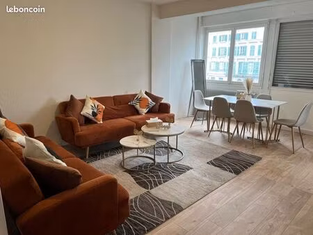 grand t4 de 90 m² – centre-ville