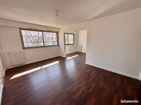 appartement 5 pièces 98 m²