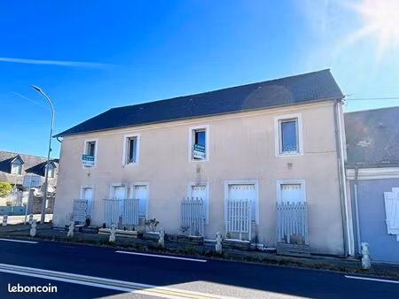 immeuble 9 pièces 217 m²