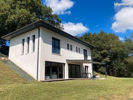maison neuve 5 pièces terrasse et jardin