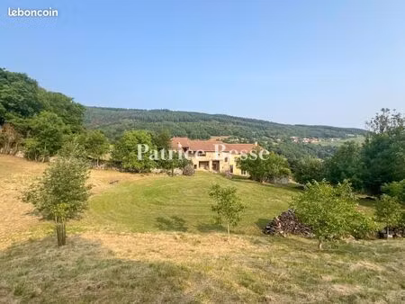 ferme 7 pièces 220 m²