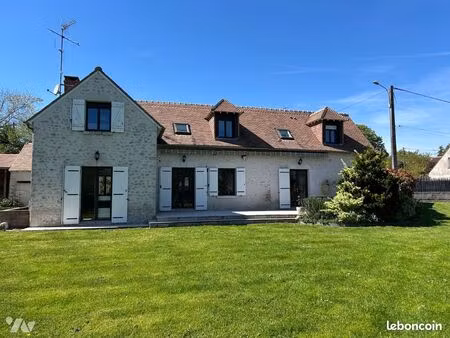 longère 5 pièces 134 m²