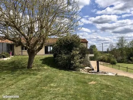 maison 111 m² nueil-les-aubiers