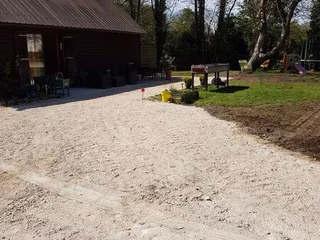 terrain avec maison bois