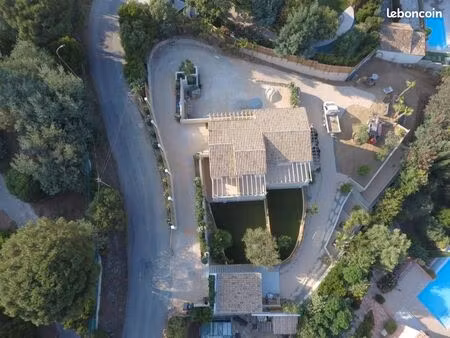 immeuble de rapport – 6 logements – entièrement rénové - les issambres