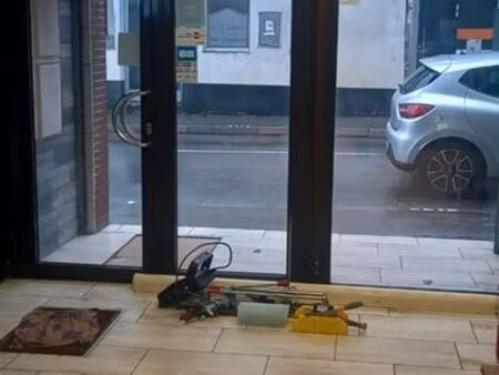 local commercial à louer