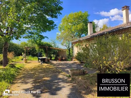 propriété 5 pièces 169 m²