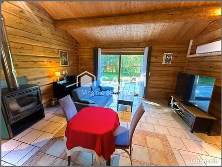 chalet 4 pièces 102 m²