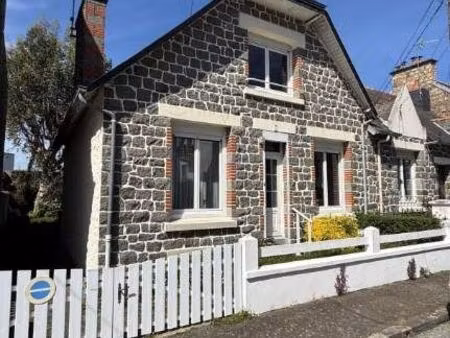 maison 5 pièces 77 m²
