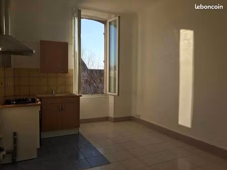 appartement t2 à louer cavaillon