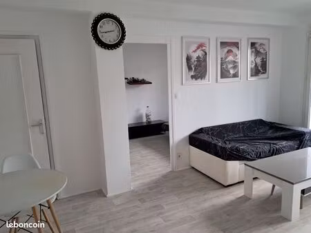 appartement 42 m² – 3ᵉ étage – environnement calme et familial