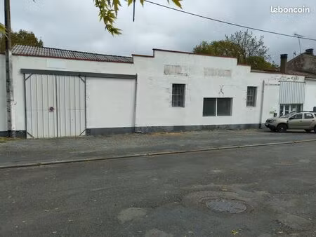local commercial  atelier de 500 m2